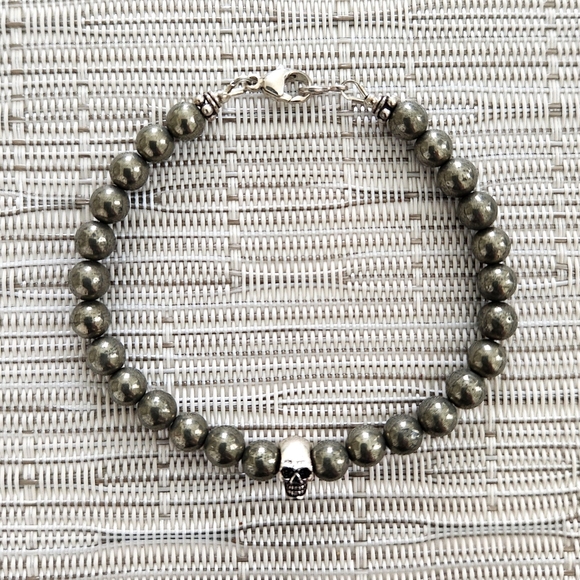 CUSTOM  ( NOT CHEAP STRETCH)ROCK STAR BRACELET. UNISEX - Picture 1 of 2